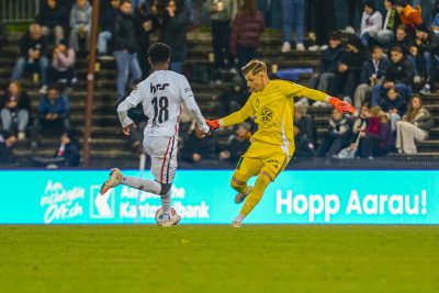 Erneut gegen den Tabellenführer 