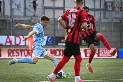 Später Penalty entscheidet erstes Heimspiel
